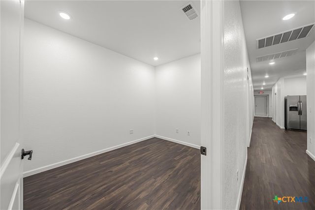 209 E 3rd Street, Lampasas, TX 76550
