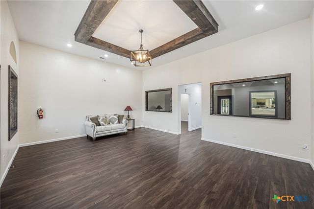 209 E 3rd Street, Lampasas, TX 76550