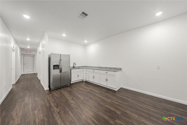 209 E 3rd Street, Lampasas, TX 76550