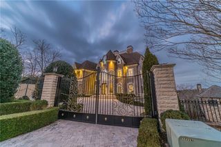 8330 Jett Ferry Road, Sandy Springs, GA 30350