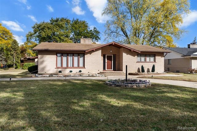 18216 Filmore Street, Southfield, MI 48075