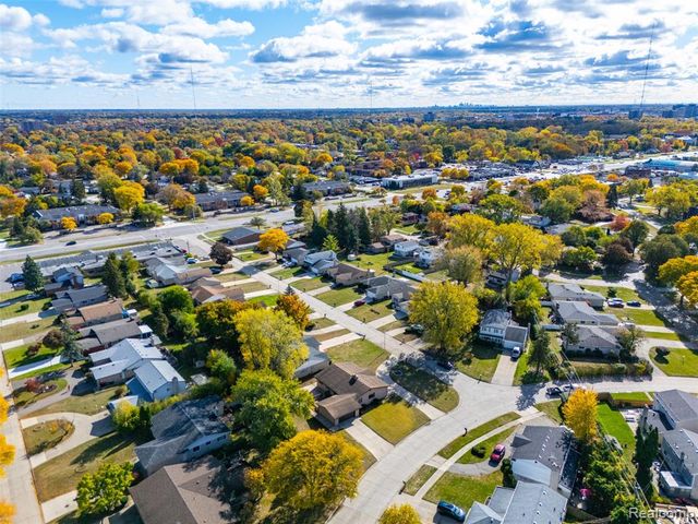 18216 Filmore Street, Southfield, MI 48075