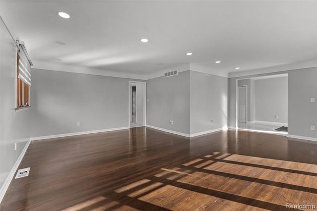 18216 Filmore Street, Southfield, MI 48075