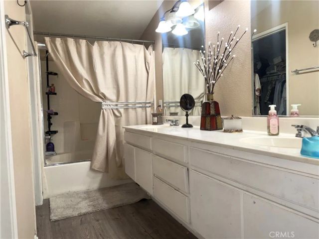 1204 Lilac Ridge, Perris, CA 92571