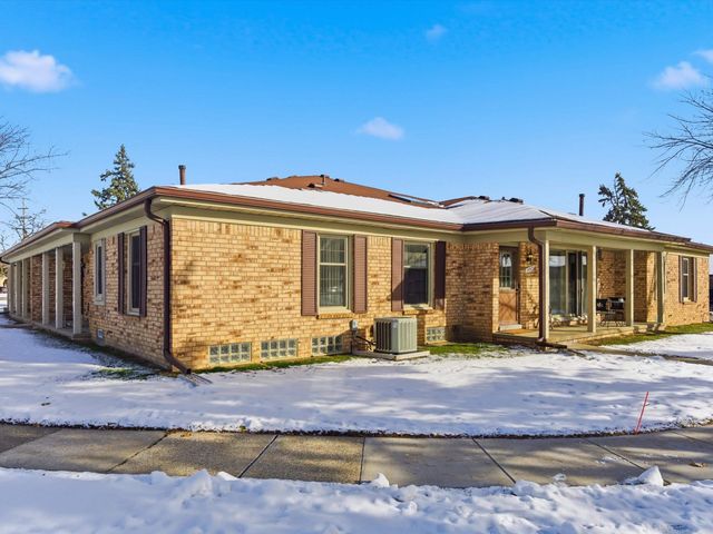 14925 Hartford Court, Utica, MI 48315