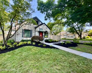 2000 Emoriland Blvd, Knoxville, TN 37917