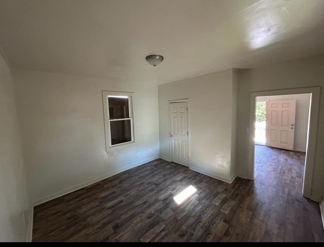 2305 ELDRIDGE AVE, Memphis, TN 38108