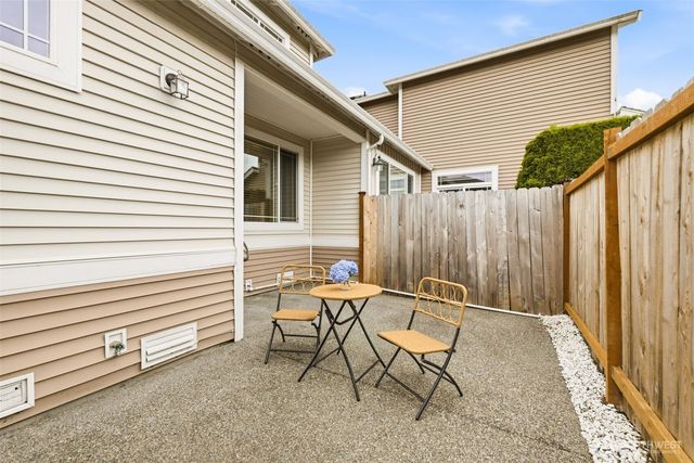 1115 O'Farrell Lane NW, Orting, WA 98360