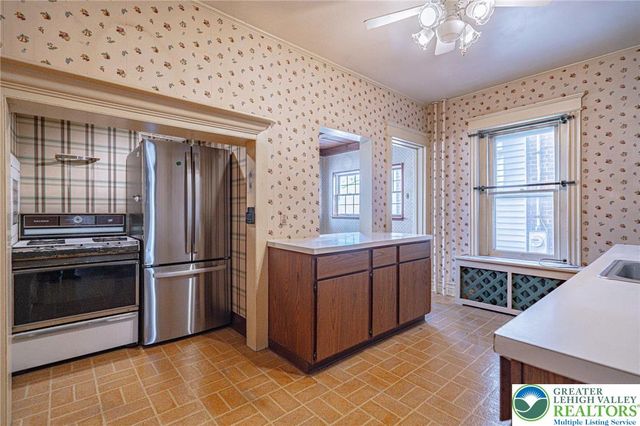 223 South 17th Street, Allentown City, PA 18104