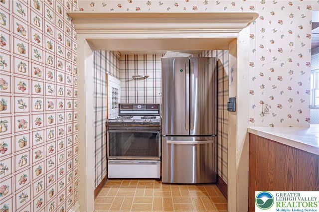 223 South 17th Street, Allentown City, PA 18104