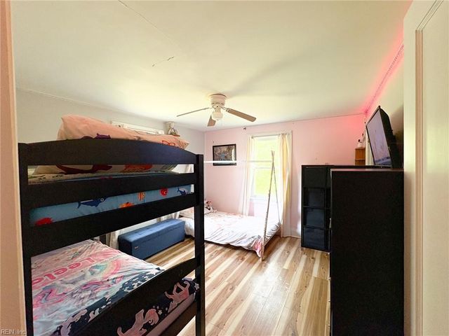 6556 Godwin BLVD, Suffolk, VA 23432