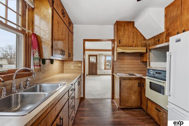 2416 N 88th Street, Omaha, NE 68134