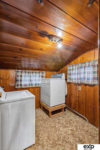 2416 N 88th Street, Omaha, NE 68134