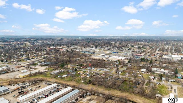 2416 N 88th Street, Omaha, NE 68134