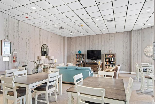 6265 SUN BOULEVARD 805, St Petersburg, FL 33715