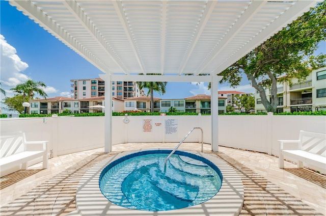 6265 SUN BOULEVARD 805, St Petersburg, FL 33715