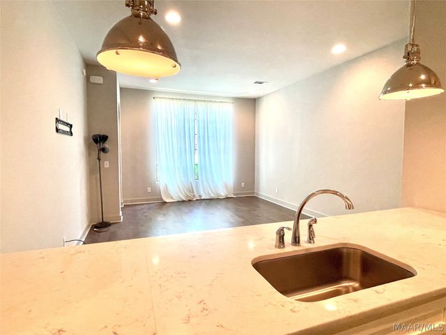 4924 Upper James Street, Montgomery, AL 36116