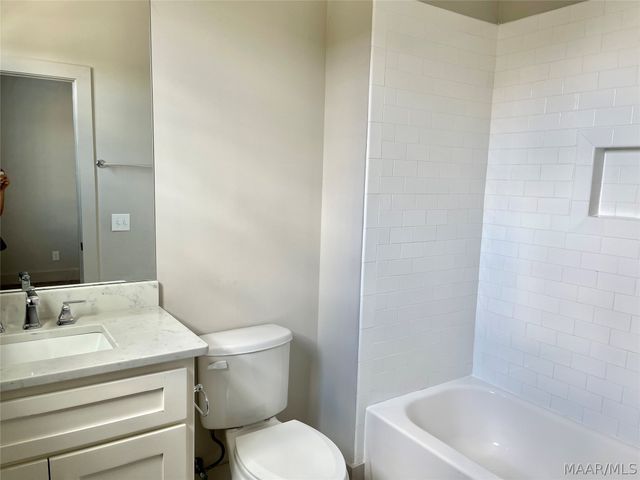 4924 Upper James Street, Montgomery, AL 36116