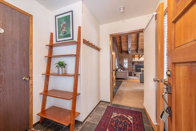 13418 Heidi Way, Truckee, CA 96161