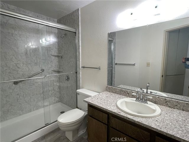 620 The Village 211, Redondo Beach, CA 90277