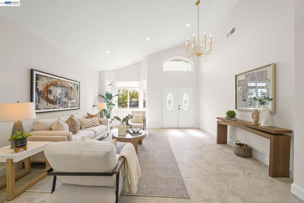 Image 7 of property listing at 40772 Blacow Rd, Fremont, CA 94538