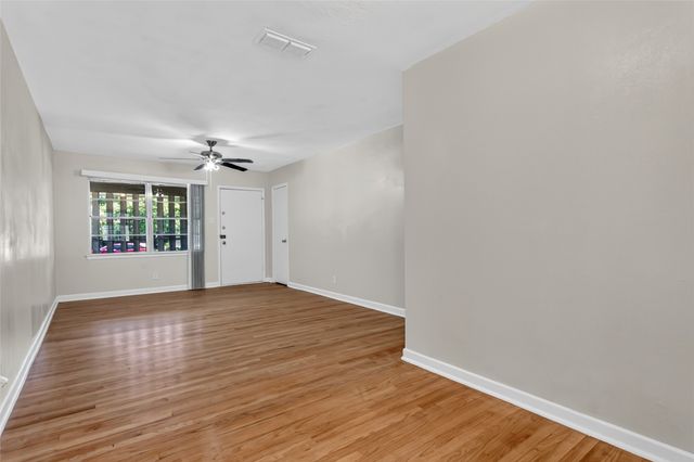 1203 Sunnybrook Drive, Irving, TX 75061