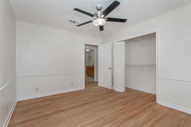 1203 Sunnybrook Drive, Irving, TX 75061