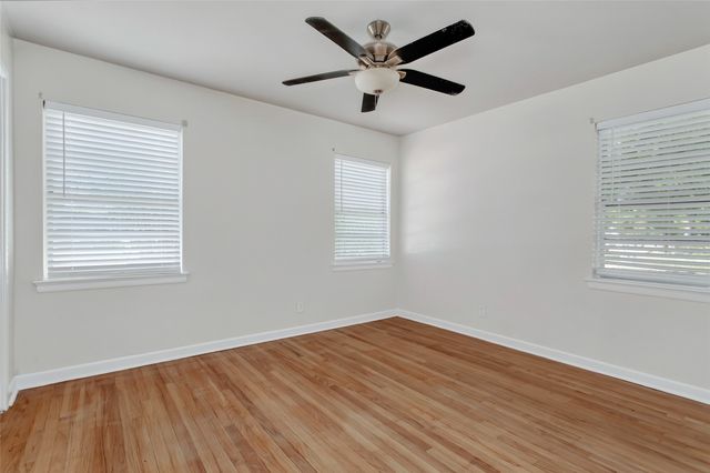 1203 Sunnybrook Drive, Irving, TX 75061