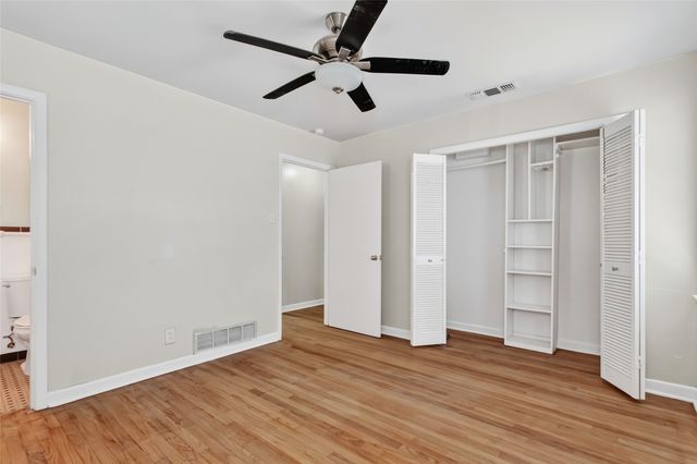 1203 Sunnybrook Drive, Irving, TX 75061
