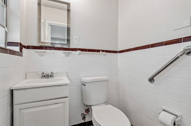 1203 Sunnybrook Drive, Irving, TX 75061