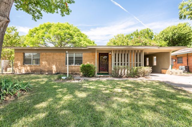 1203 Sunnybrook Drive, Irving, TX 75061