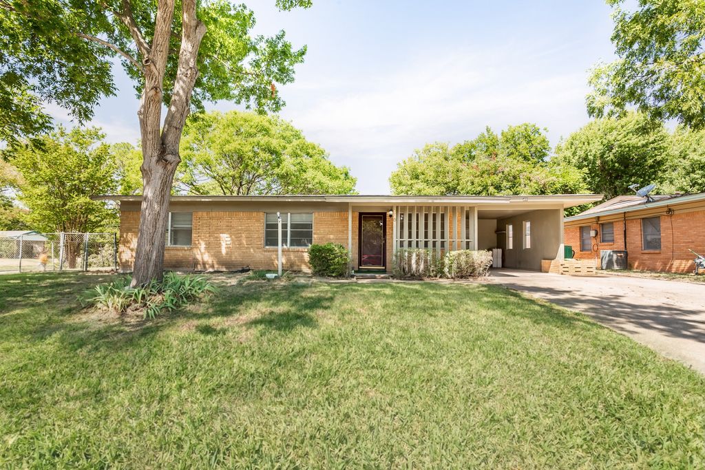 1203 Sunnybrook Drive, Irving, TX 75061
