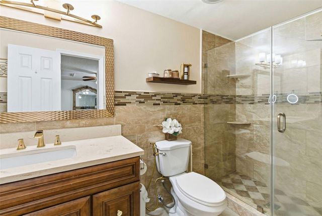 7102 HARBORHILLS COURT, Tampa, FL 33615