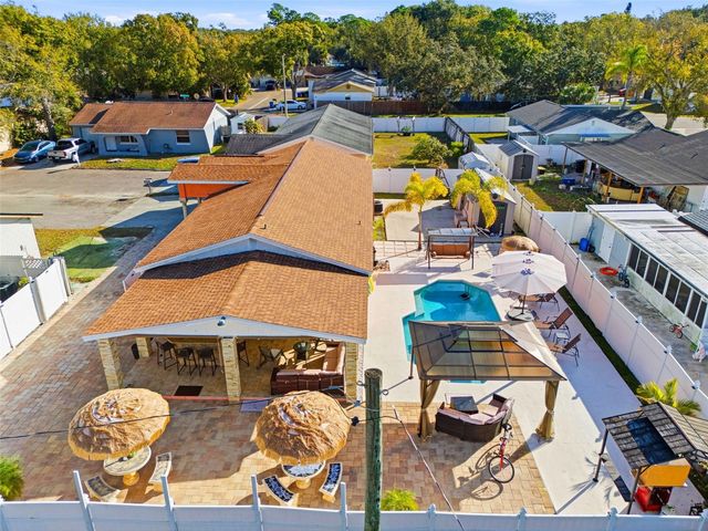 7102 HARBORHILLS COURT, Tampa, FL 33615