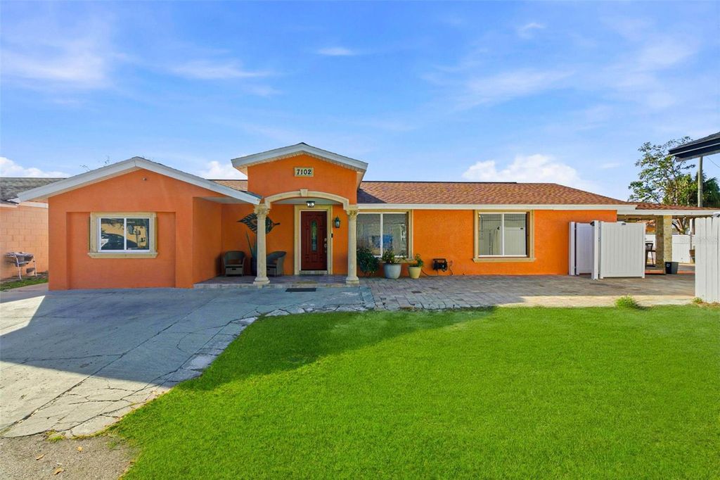 7102 HARBORHILLS COURT, Tampa, FL 33615