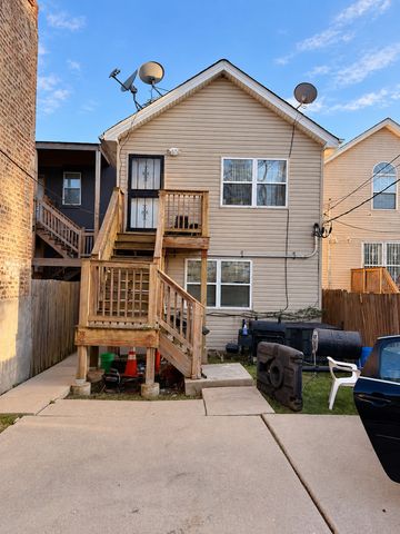 3858 W Grenshaw Street, Chicago, IL 60624