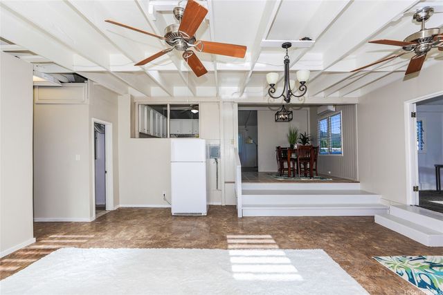 87-1977 Mohihi Street, Waianae, HI 96792