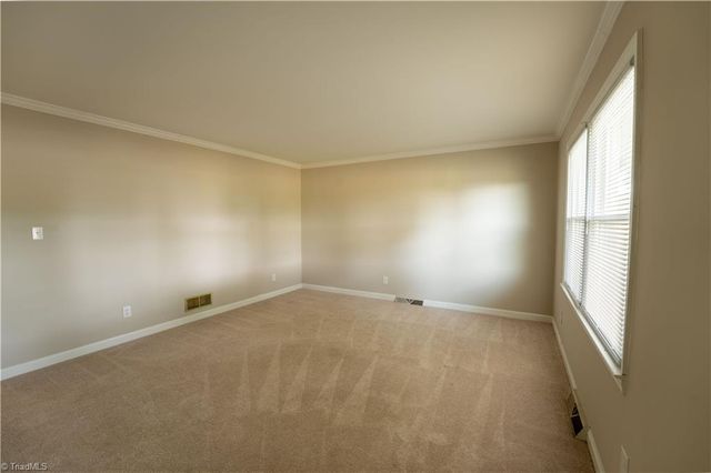 6221 Salem Chapel Road, Walnut Cove, NC 27052