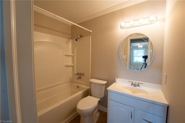 6221 Salem Chapel Road, Walnut Cove, NC 27052