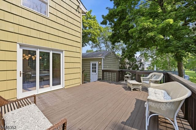 180 River Dr, Parsippany-troy Hills Twp., NJ 07034