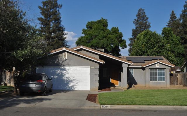 6094 N Mccaffrey Avenue, Fresno, CA 93722