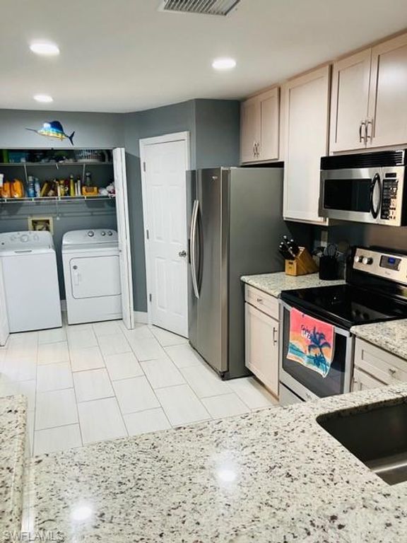 3921 Leeward Passage CT 102, BONITA SPRINGS, FL 34134 — photo 4