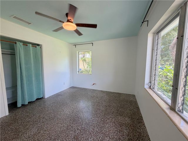2055 34th Avenue, Vero Beach, FL 32960