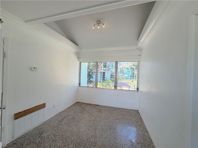 2055 34th Avenue, Vero Beach, FL 32960