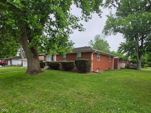 5820 E 40th Street, Indianapolis, IN 46226