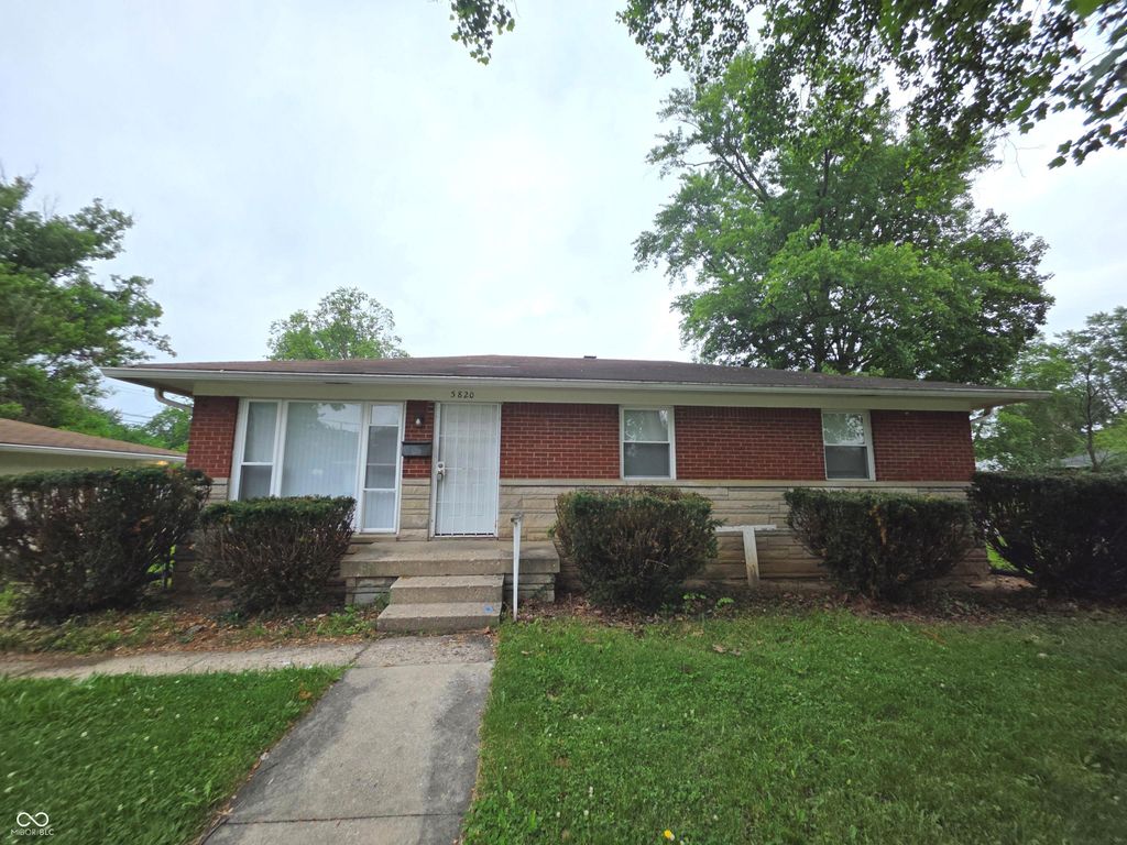 5820 E 40th Street, Indianapolis, IN 46226
