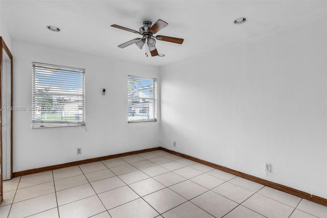 4501 SW 26th St, West Park, FL 33023