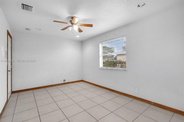 4501 SW 26th St, West Park, FL 33023