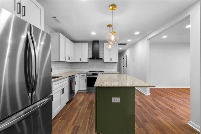 5270 Longmeadow Lane, Atlanta, GA 30349