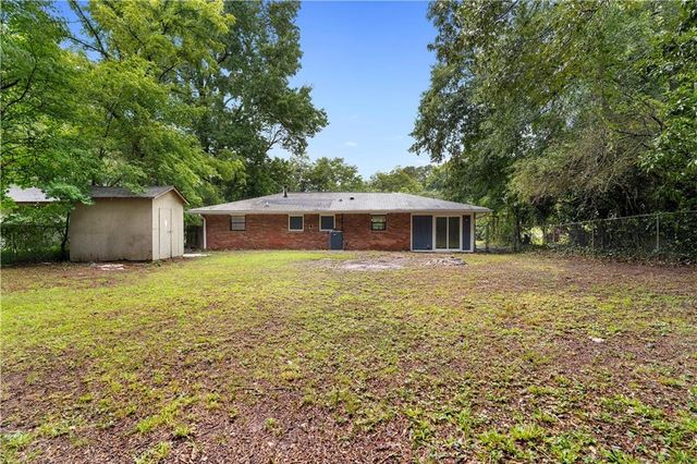 5270 Longmeadow Lane, Atlanta, GA 30349